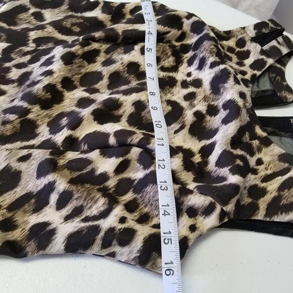 Connected apparel Leopard Print Mesh Back Fit Flare Dress Stretchy Nice Size 8 - Picture 3 of 7